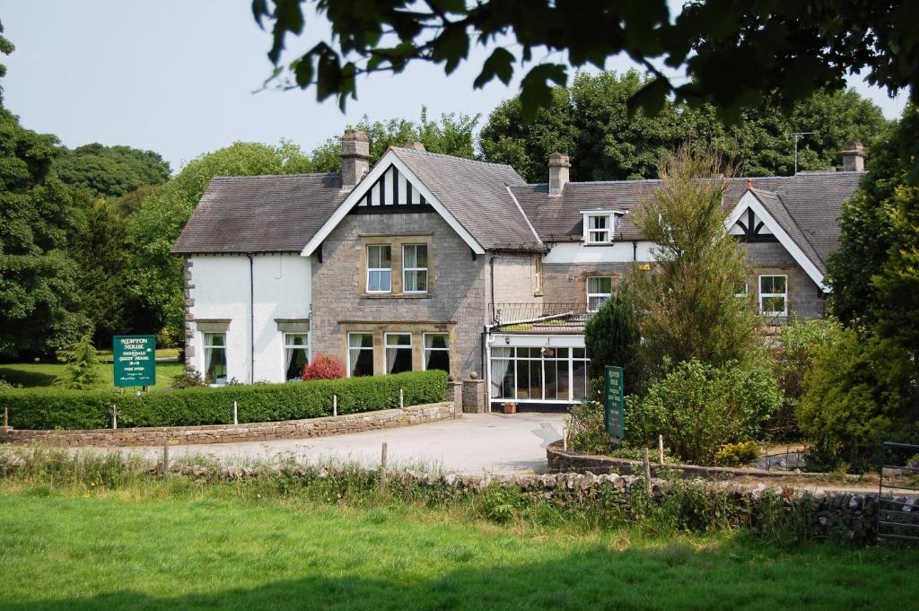 Newton House Hotel Alstonfield Exterior photo